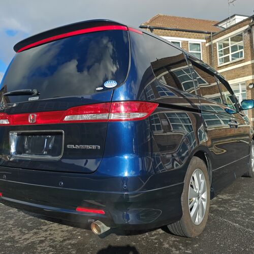 2012 Honda Elysion 2.4 Twin-Sunroof