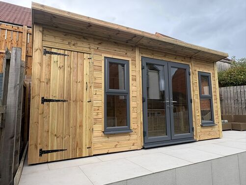 16x7 Pent Summer House Combi