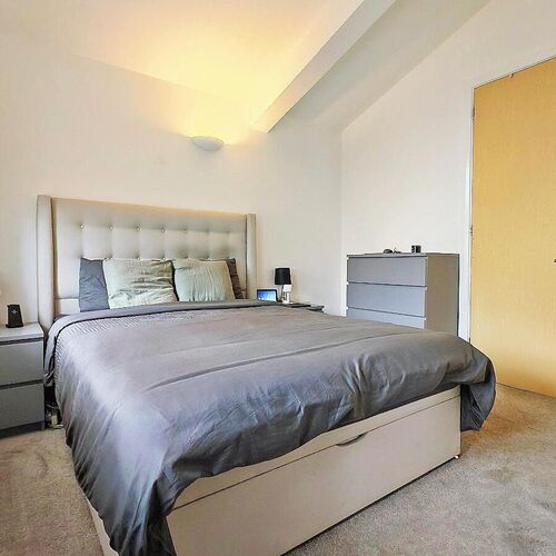 3 BEDROOM Mid Terrace For Sale