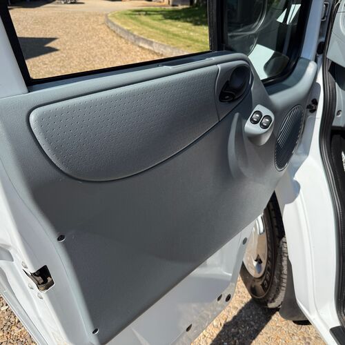 2007 Roller Team 595P Motorhome - Fixed Bed - LHD Left Hand Drive - Ford Transit 2.2 TDCi