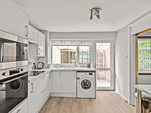 Carrick Court, Stirling, FK7 7QY