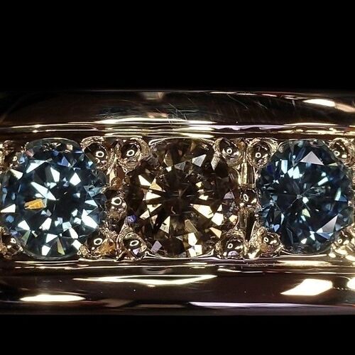 Gallery | Aura Jewellers | Jewellery repairs and alterations, Brownhills | Jewellery specialists, West Midlands Jewellers | Bespoke jewellery, Hand engraving, Valuations