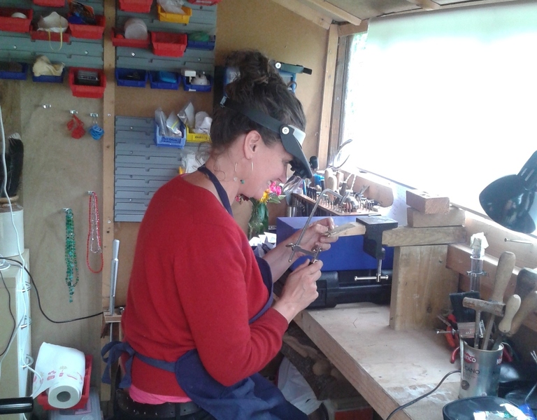 About | Gypsy Jeweller | One to one jewellery tuition |  Learn enamelling and stone setting | Unique handcrafted jewellery