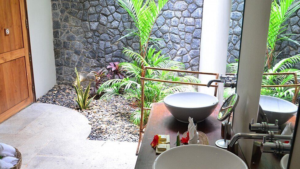 Neeleshwar Hermitage 