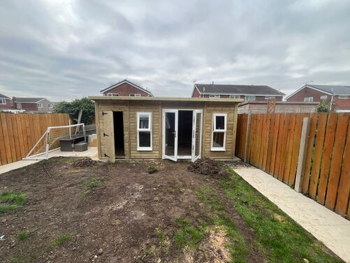 #PVC084 18x10 Pent Summer House Combi