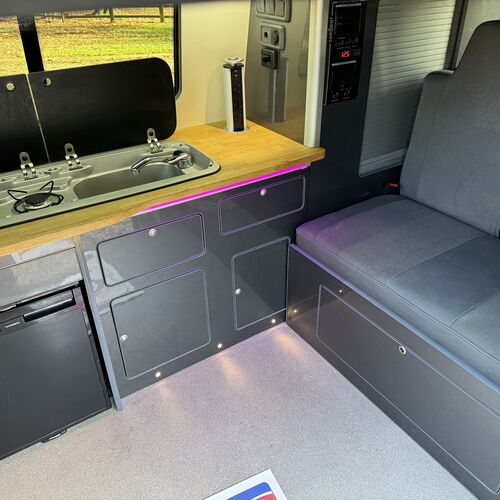 2016 VW T6 Camper Van 4 Berth 2.0 TDi T30 Black/White - Pro Conversion