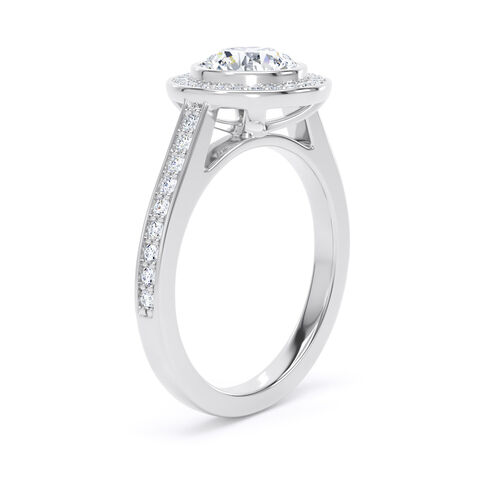 Round brilliant halo with channel borders