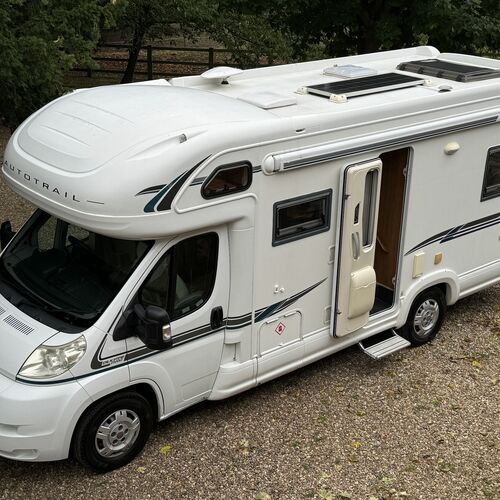 2009 (59)reg Autotrail Apache Motorhome - 24871 miles - 2 Owners - 4005kg GVW