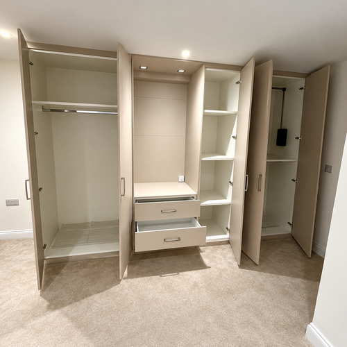 Portfolio | M &amp; M INTERIORS | Kitchens Colwyn Bay Llandudno Rhyl Abergele Conwy North Wales | Bedrooms Colwyn Bay Llandudno Rhyl Abergele Conwy North Wales | Bathrooms Colwyn Bay Llandudno Rhyl Rhos Conwy North Wales