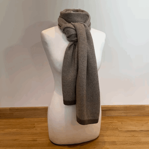 Cashmere jacquard scarf