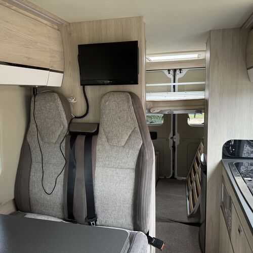 2020 Roller Team Toleno R 4 Berth Camper Van Fiat Ducato 2.3 MJet - 1 Owner