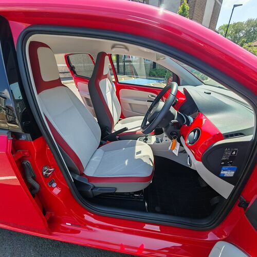 Volkswagen Move UP 2015