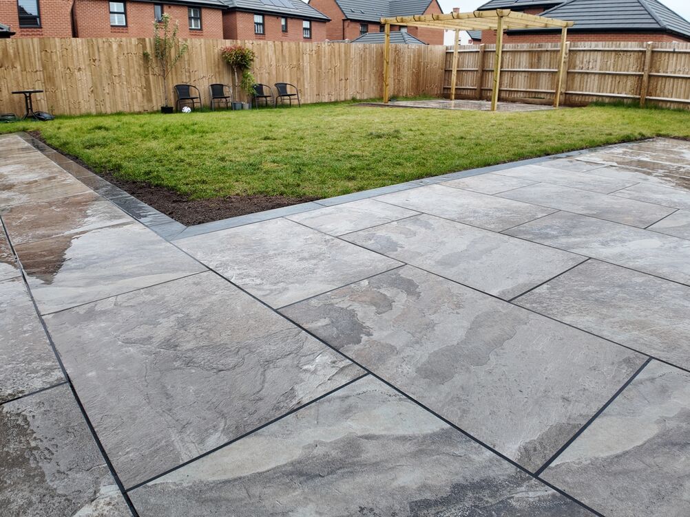 Gallery | Hd Landscaping | Landscape Gardening | Garden Maintenance Leighton Buzzard | Garden Design Bedfordshire