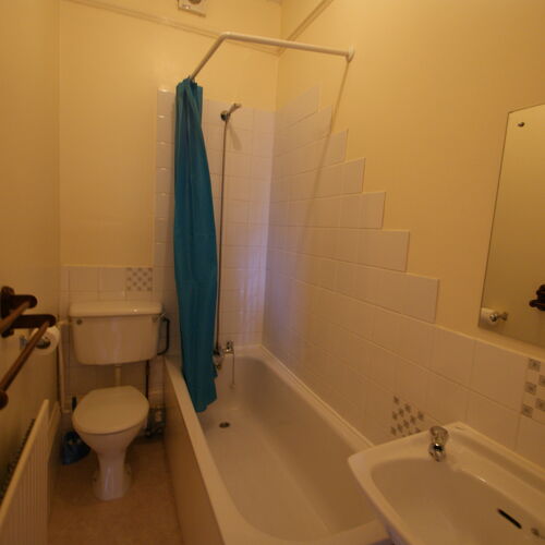 Flat 3, Victoria Road 