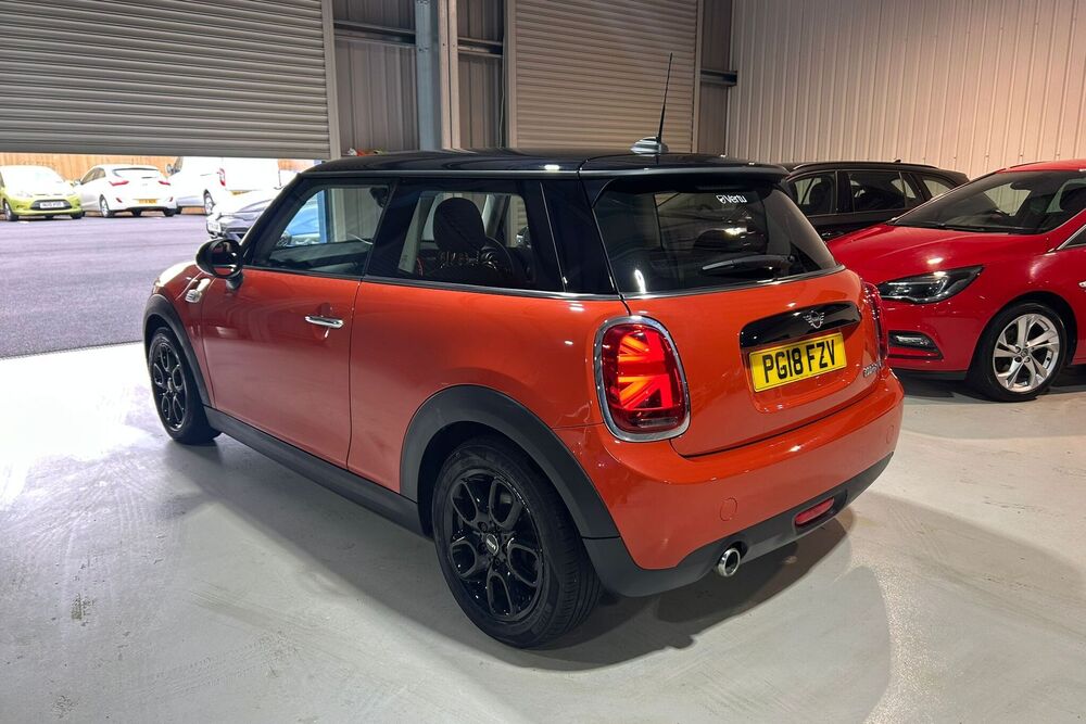MINI Hatch 1.5 Cooper II 3dr