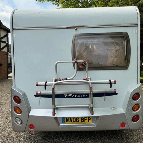 2006 Lunar Premier H622 Motorhome Fixed Bed 4 Berth Renault Master 2.5 DCi