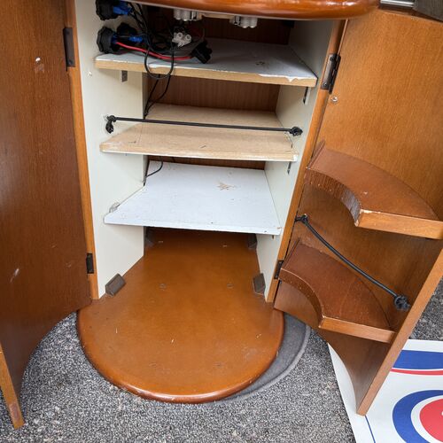 1999 Nissan Elgrand 3.2V6 Auto Camper Van 2 Berth