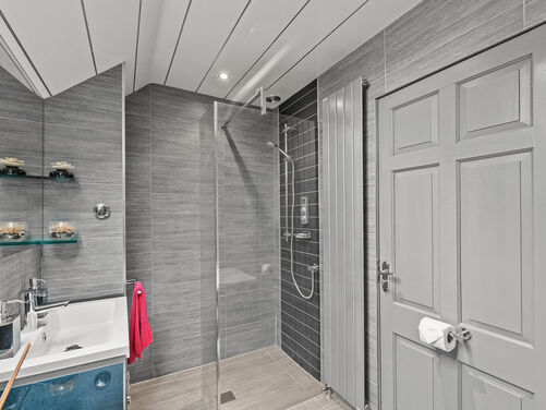 Orchard Grove, Polmont, FK2 0XE