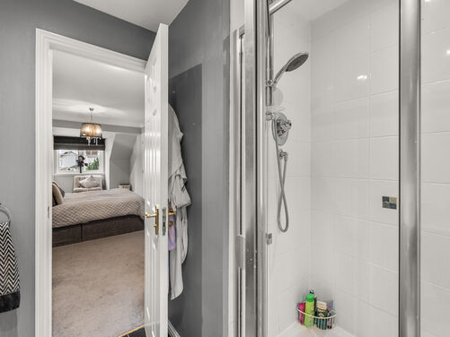 Bryson Place, Larbert, FK5 4FZ