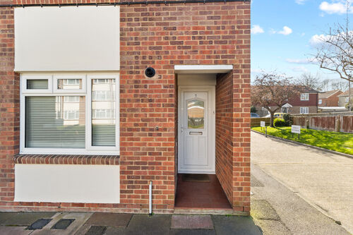 Roselands Avenue, Eastbourne
