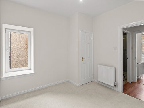 Flat 3, Kenmore House, Quarry Brae, Brightons, FK2 0SX