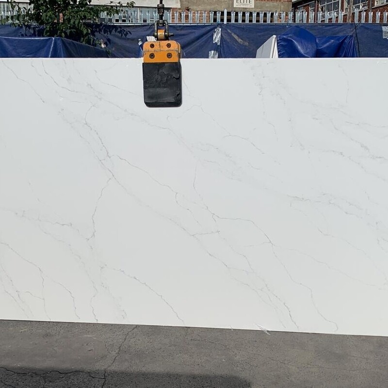 Istone Calacatta Royal 