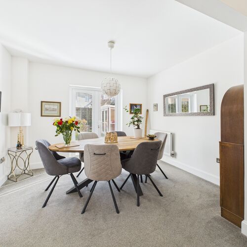 16 Martnaham Way, Alloway