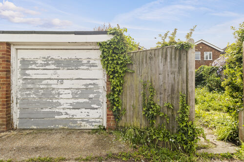 Seven Sisters Road, Eastbourne