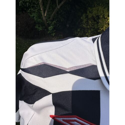 Teixeira Signed WBA 07/08 Shirt