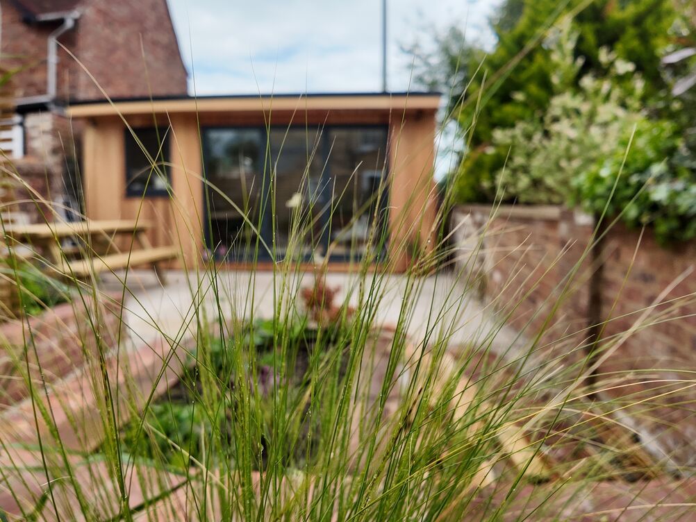 Gallery | Hd Landscaping | Landscape Gardening | Garden Maintenance Leighton Buzzard | Garden Design Bedfordshire