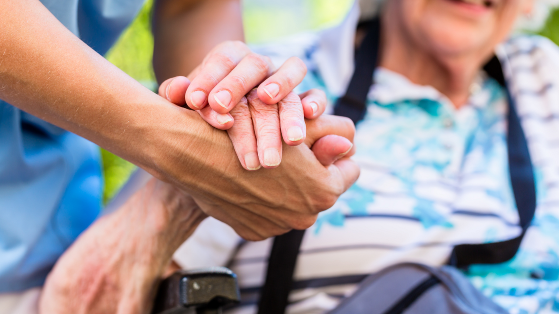 Understanding the Right to Carers Leave: A Guide for Employers and Employees