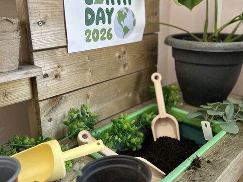 Bloxcidge House | Blossoms Group | Free Nursery Placements Birmingham | Funded Child Care in Kingstanding Birmingham | Family-run West Midlands Nurseries | Free Nursery Placements Birmingham | Funded Child Care in Walsall Birmingham | Family-run West Midlands Nurseries