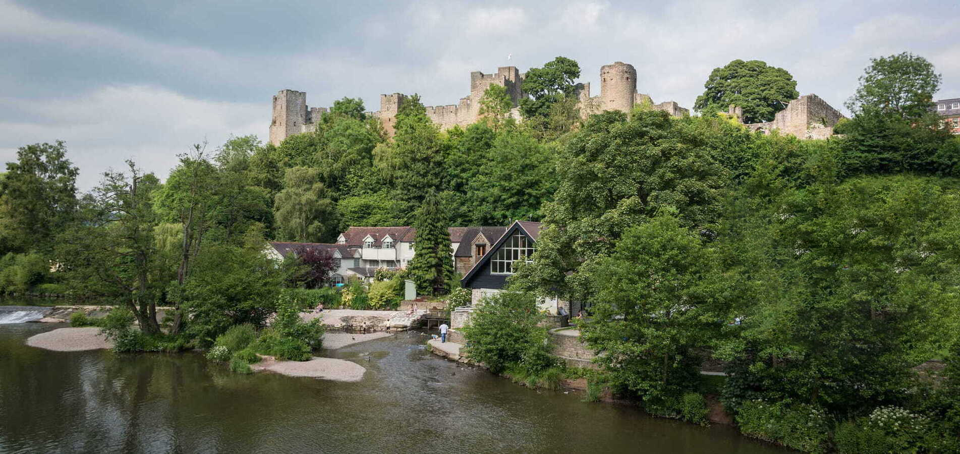 Rental Home in Ludlow Town Centre with Secure Private Parking