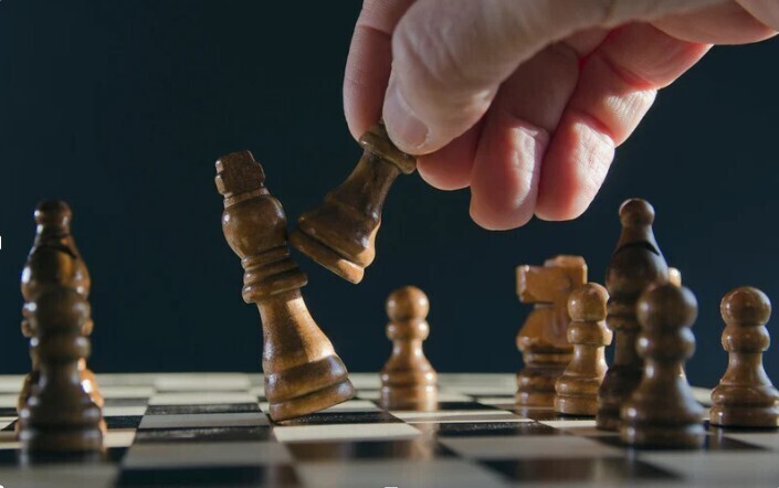 Closed-Loop Data-Driven Decision Support Systems: What They Are and Why Your Organisation Needs Them