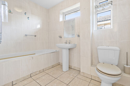 Middleton Drive, Eastbourne