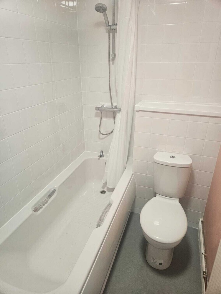 Redditch | NKS Contracts Central | Kitchens in Gloucestershire | Bathrooms in Gloucestershire | Refurbishment in Gloucestershire