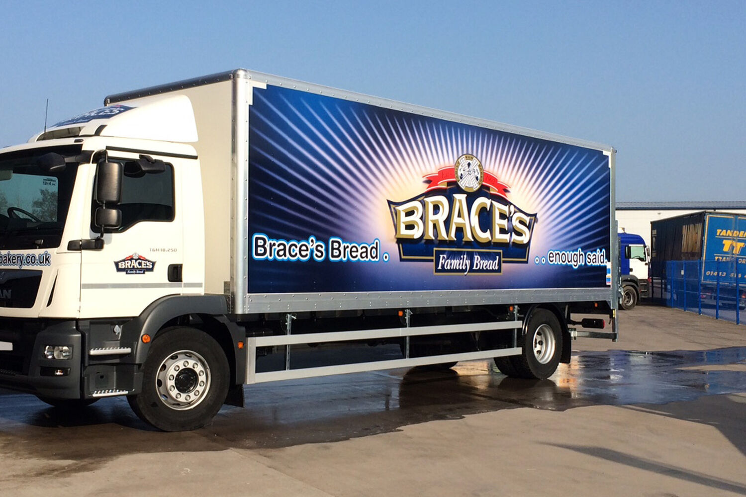 Brace's Bread - MAN TGM