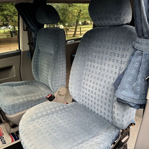 2006 VW T5 Aztec Campers High Top Camper Van 2.5TDi 130 LWB - 1 Owner 16yrs