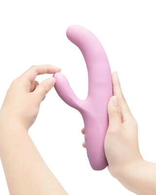 Le Wand Hither Rechargeable Rocking Rabbit Vibrator Lilac