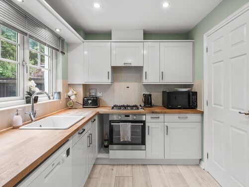 Bryson Place, Larbert, FK5 4FZ