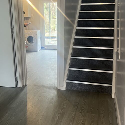 NETHERFIELD - ROOM RENTAL