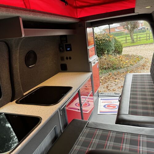 2014 (64)reg VW Caddy 1.6TDi Camper Van 2 Berth - Pro Conversion - High Spec