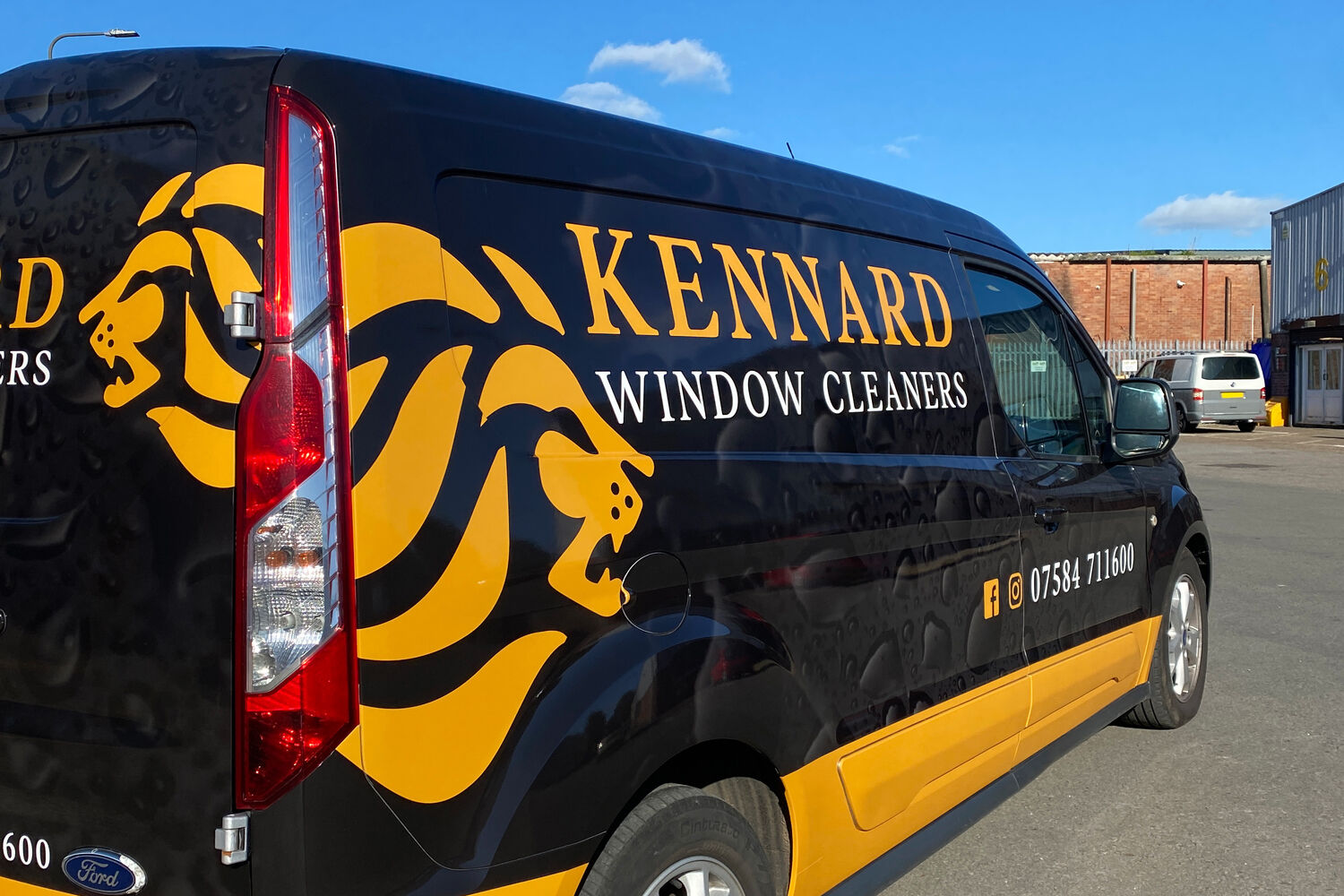 Kennard Window Cleaner - Ford Transit Connect