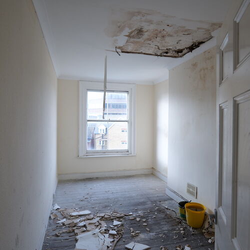 Freehold Town Centre Shop Investment