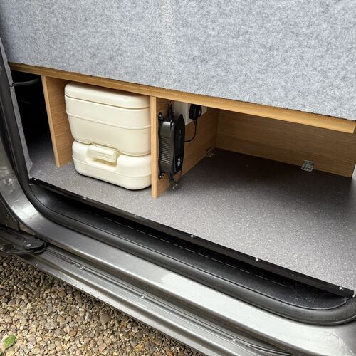 2018 Toyota Proace Camper Van 1.6TD - Urban Campers