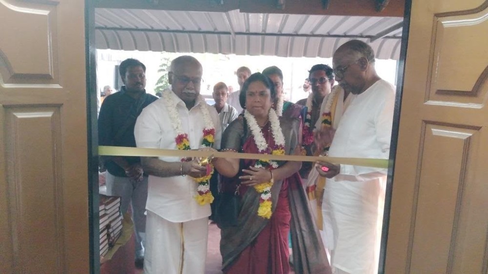 யாழ்ப்பாணத்தின் தமிழ் தமிழ்நாட்டில் இல்லையே - இந்திய உயர்நீதிமன்ற நீதியரசர்