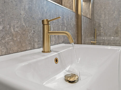 Auchinbaird, Sauchie, FK10 3HB