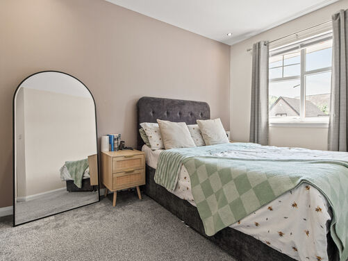 Caledonian Road, Alloa, FK10 1NS