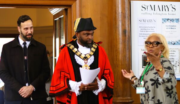 Gallery | Residents Without Borders
