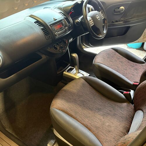 2011 (11) NISSAN NOTE ACENTA 1.6 5 DOOR AUTOMATIC